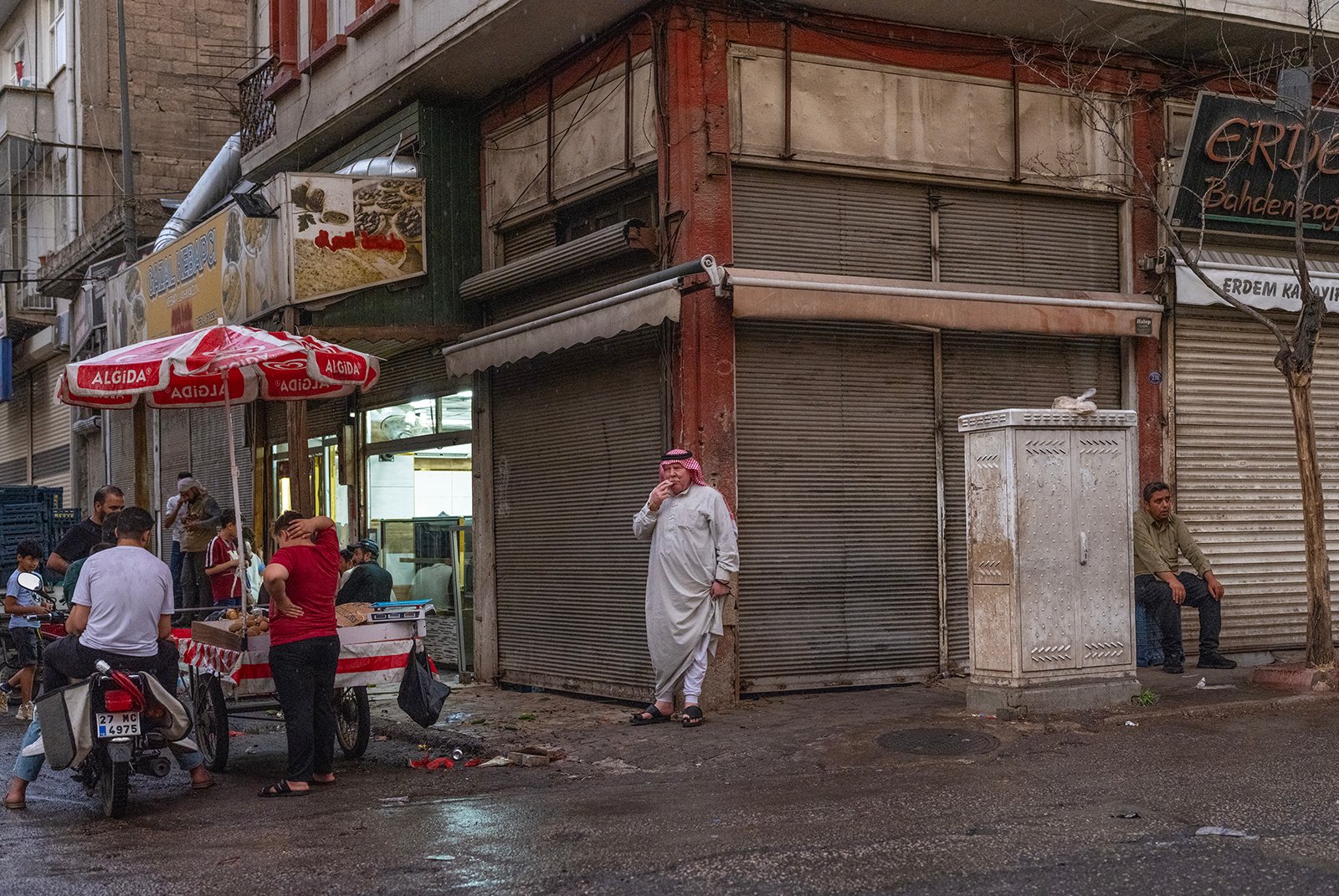 1728634696 650 The EU is helping Turkey forcibly deport migrants to Syria