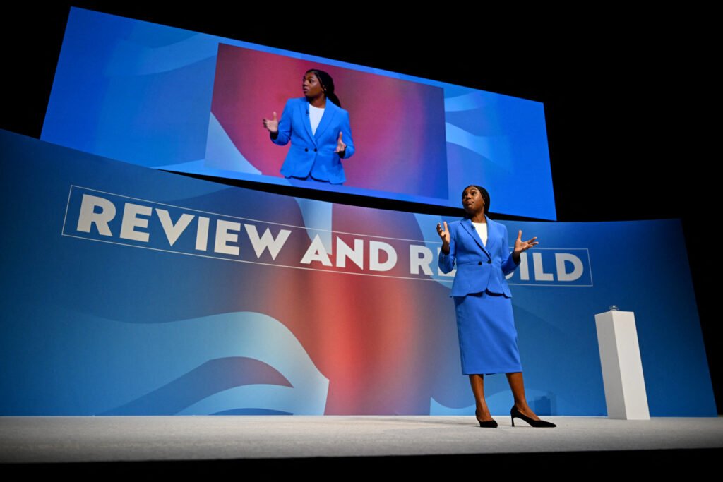 Badenoch termine sa course à la direction avec des fiches pour Kamala Harris et Taylor Swift