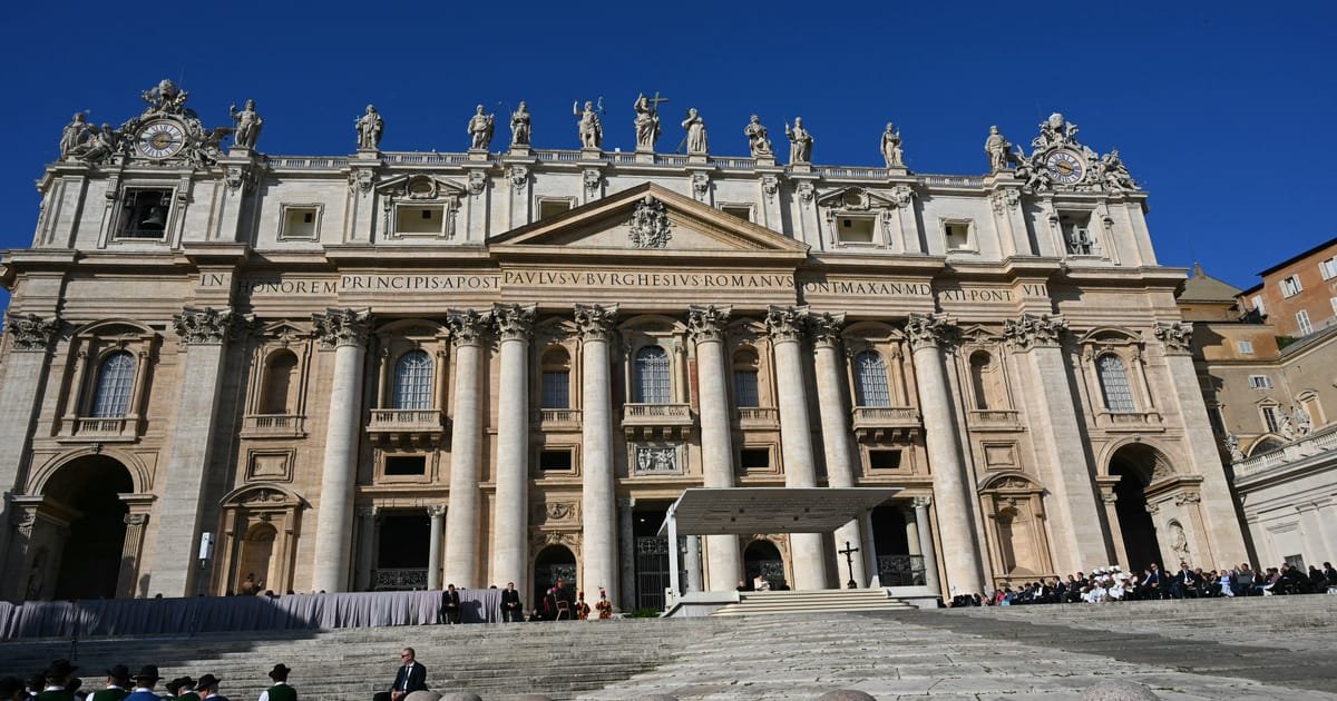 Le Vatican et Israël impliqués dans le scandale du piratage informatique en Italie, révèlent des fuites de fichiers