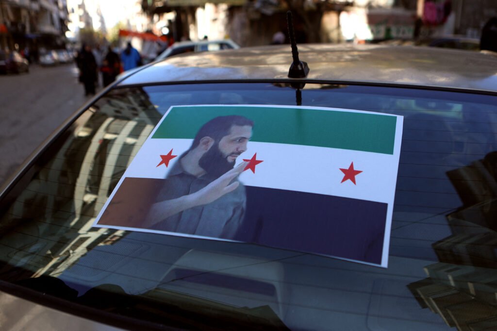 Le chef rebelle syrien al-Golani s’est-il vraiment débarrassé de son passé d’Al-Qaïda ?